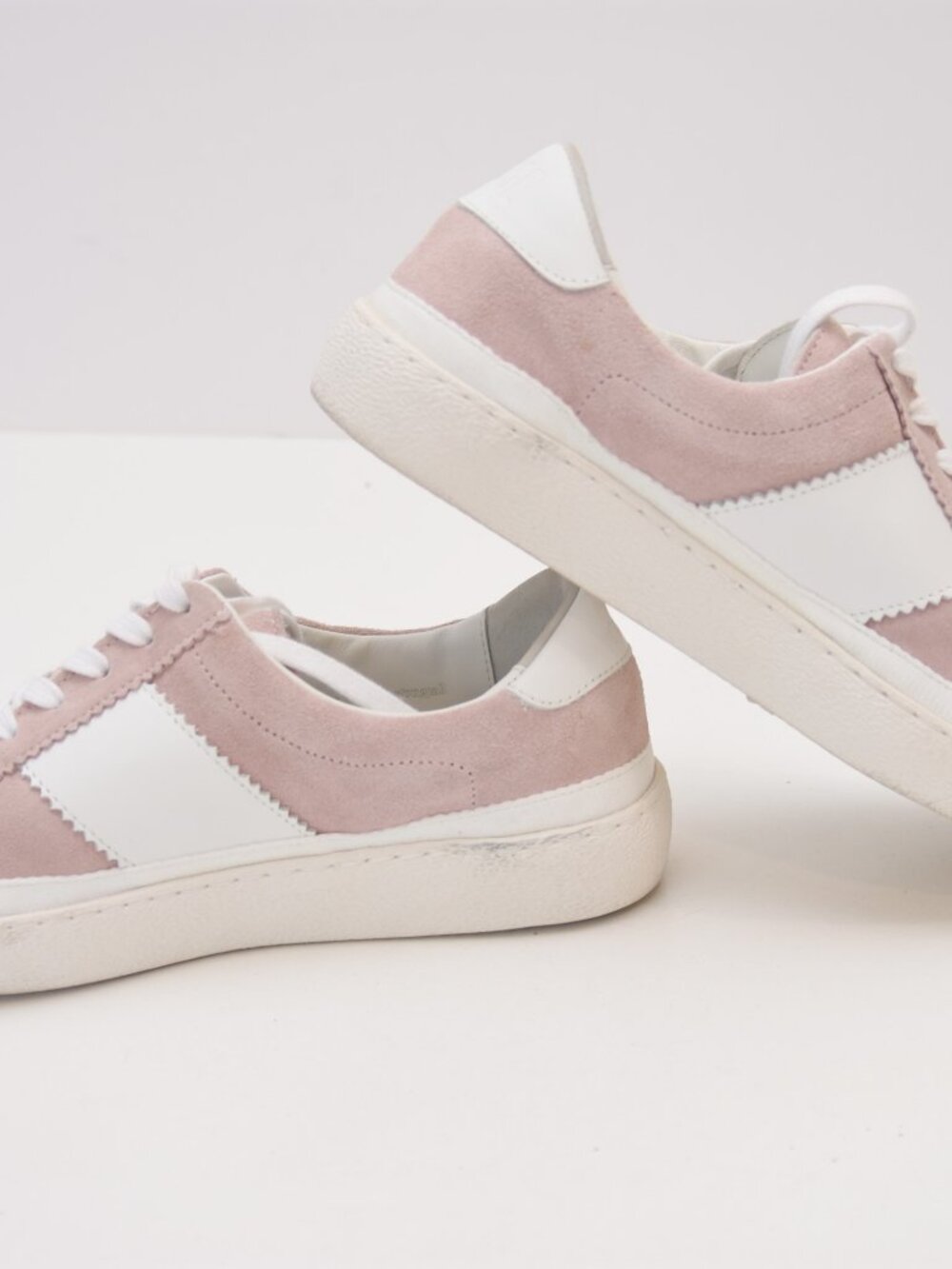 PAIGE Brie Sneaker Pink Suede Leather Low Top Shoes Size 8.5 Womens - Picture 11 of 15